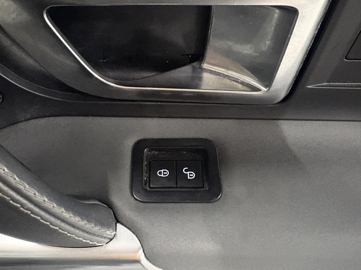 Used Land Rover Discovery Sport 2017 for sale - 77409504: Photo 42