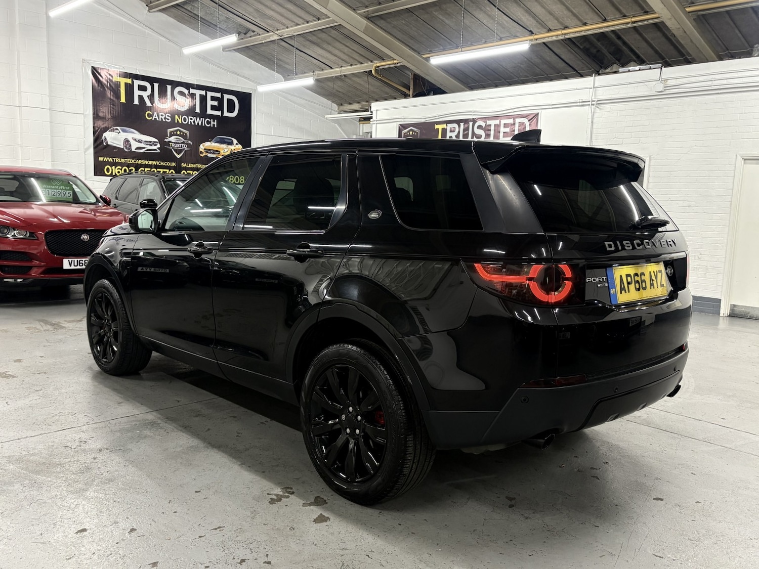 Used Land Rover Discovery Sport 2017 for sale - 77409504: Photo 6