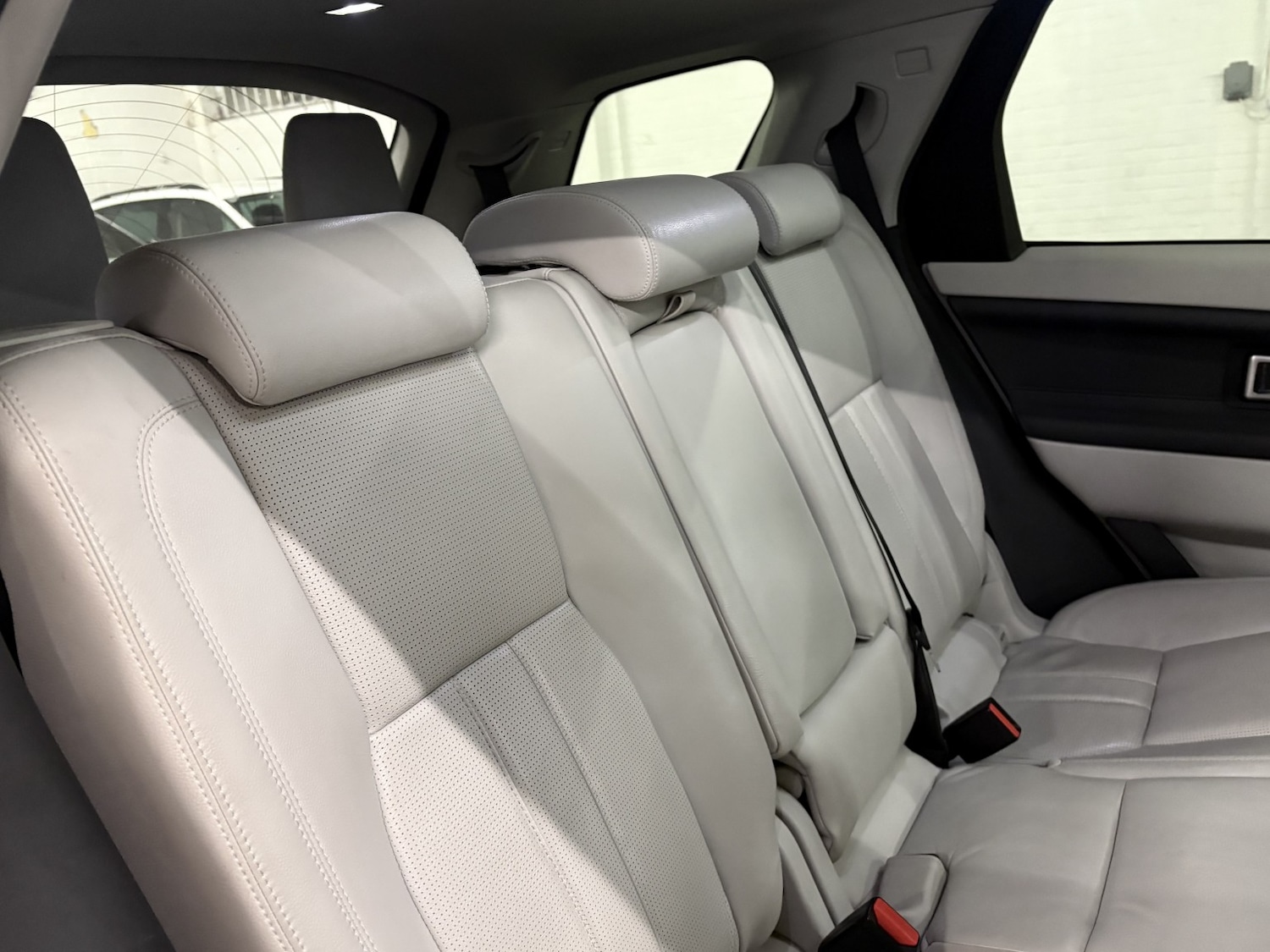 Used Land Rover Discovery Sport 2017 for sale - 77409504: Photo 72