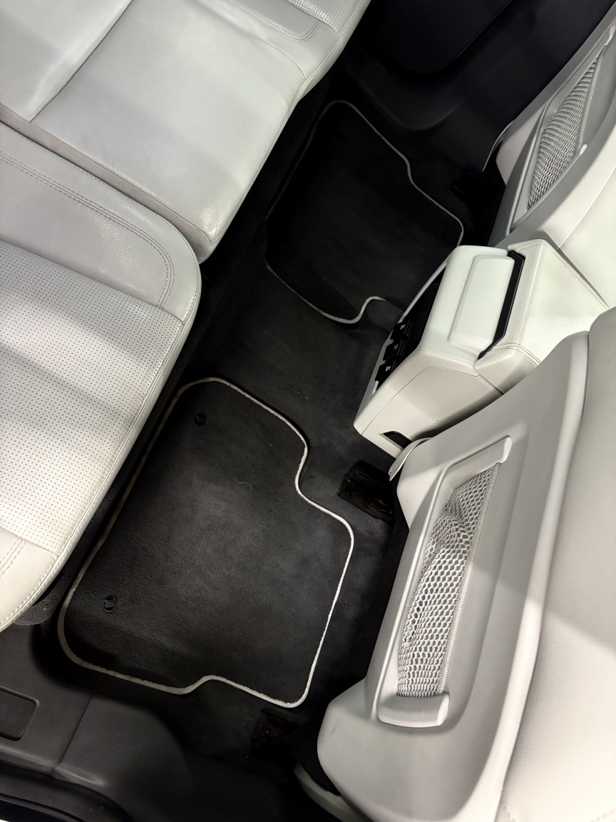 Used Land Rover Discovery Sport 2017 for sale - 77409504: Photo 73