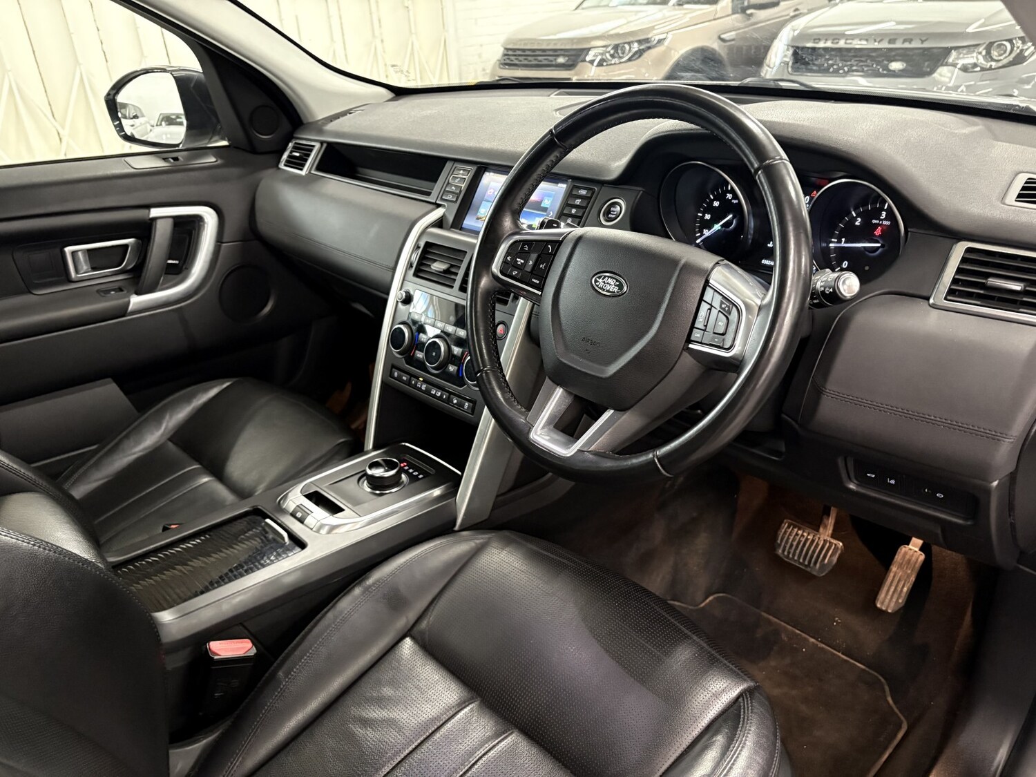 Used Land Rover Discovery Sport 2019 for sale - 77991579: Photo 33