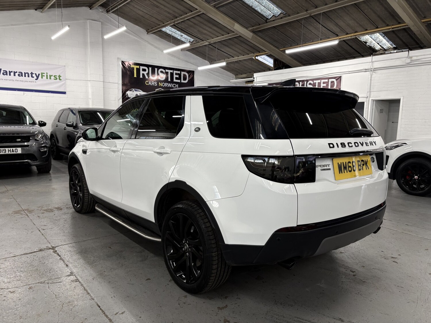 Used Land Rover Discovery Sport 2019 for sale - 77991579: Photo 4