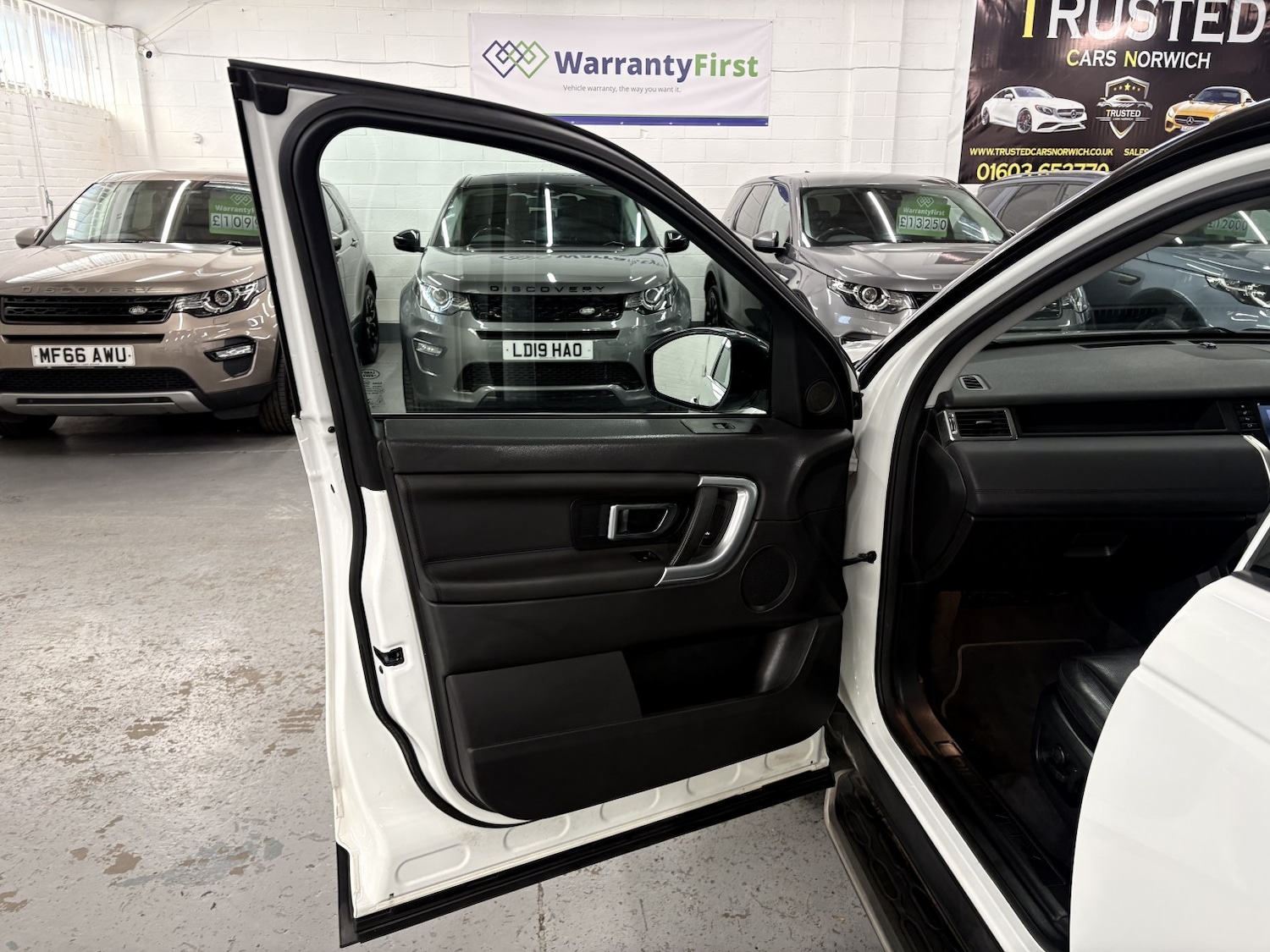 Used Land Rover Discovery Sport 2019 for sale - 77991579: Photo 40