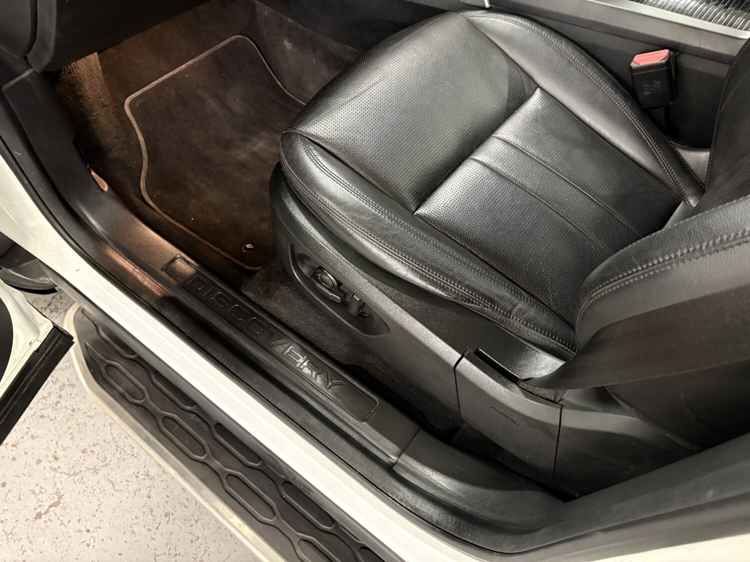 Used Land Rover Discovery Sport 2019 for sale - 77991579: Photo 47