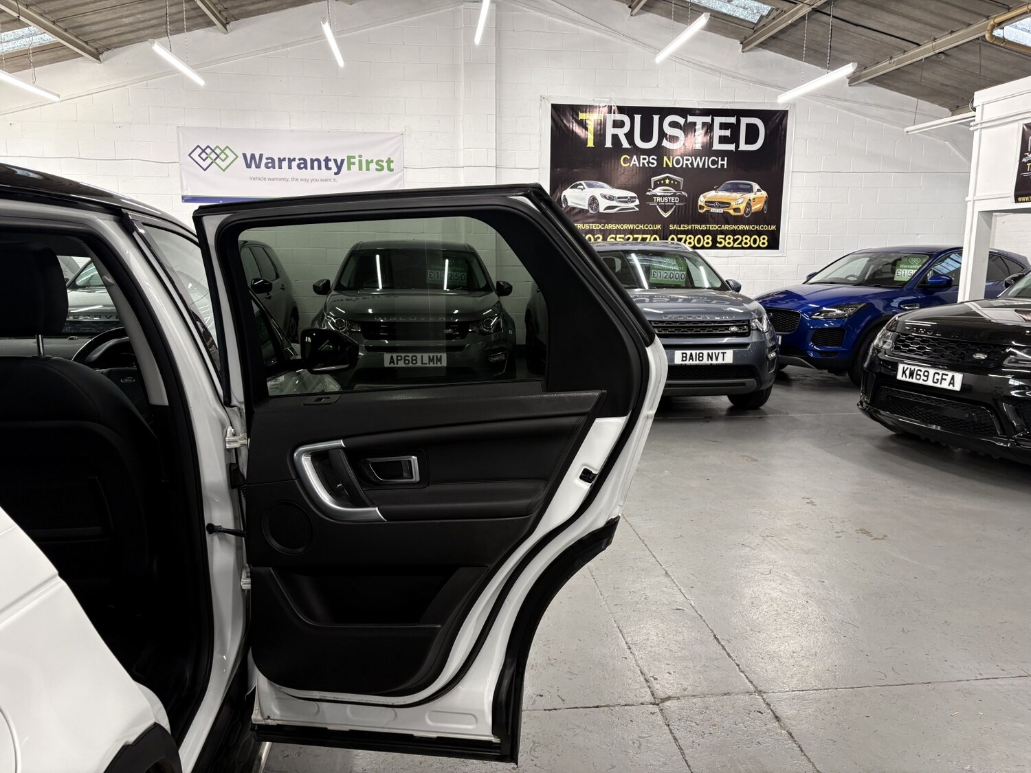 Used Land Rover Discovery Sport 2019 for sale - 77991579: Photo 51