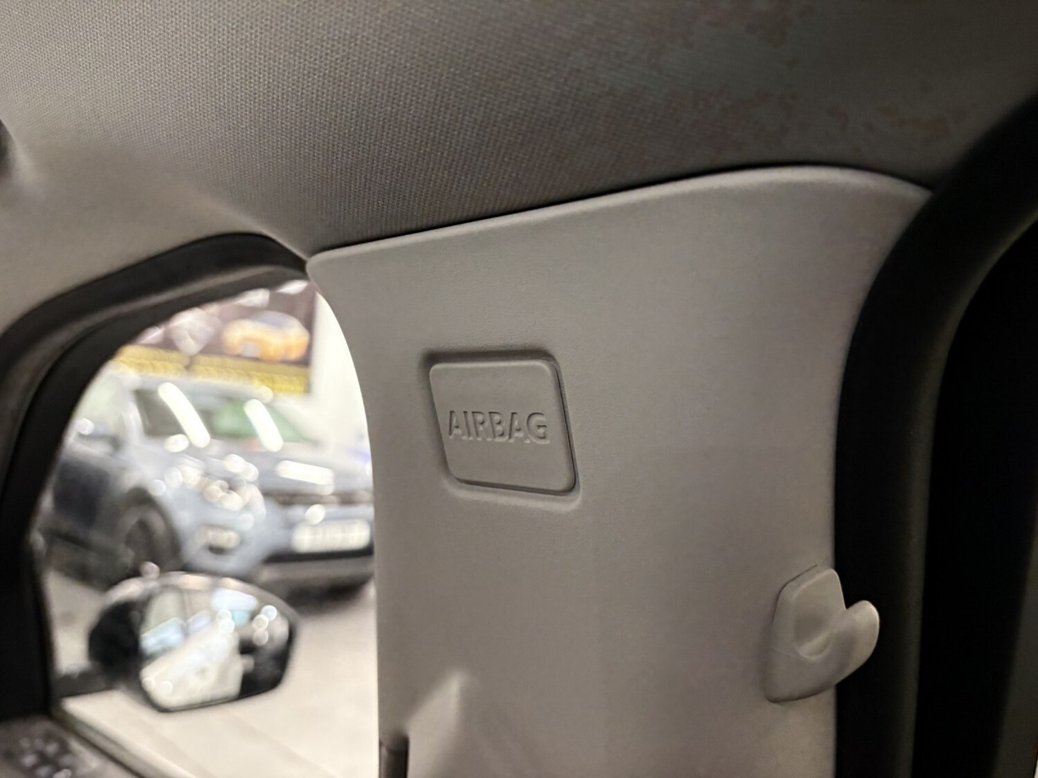 Used Land Rover Discovery Sport 2019 for sale - 77991579: Photo 64