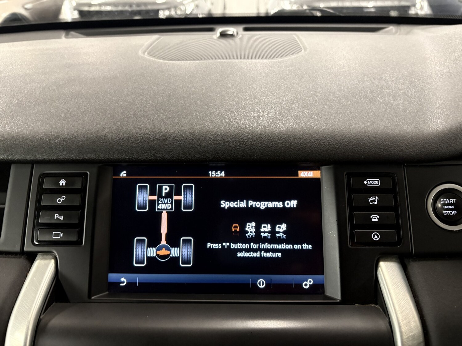 Used Land Rover Discovery Sport 2019 for sale - 77991579: Photo 81