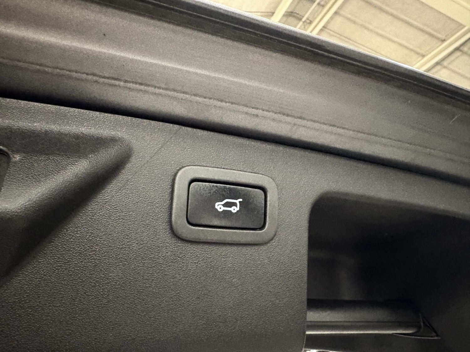 Used Land Rover Discovery Sport 2017 for sale - 77891615: Photo 29