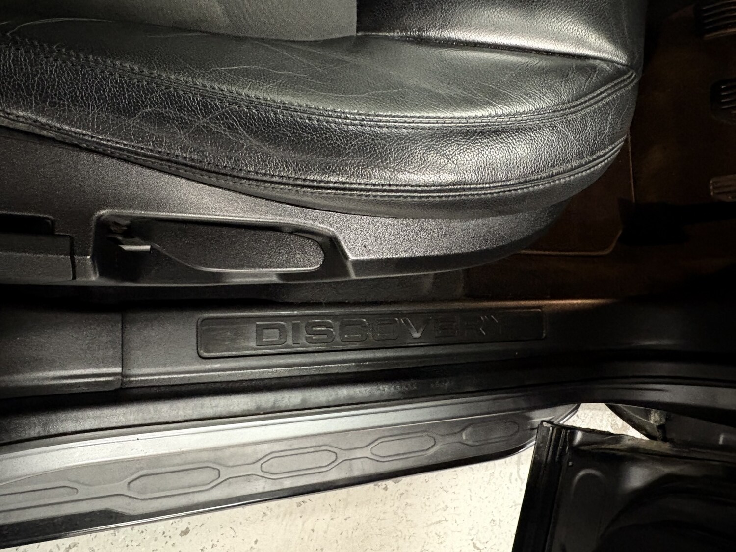 Used Land Rover Discovery Sport 2017 for sale - 77891615: Photo 43