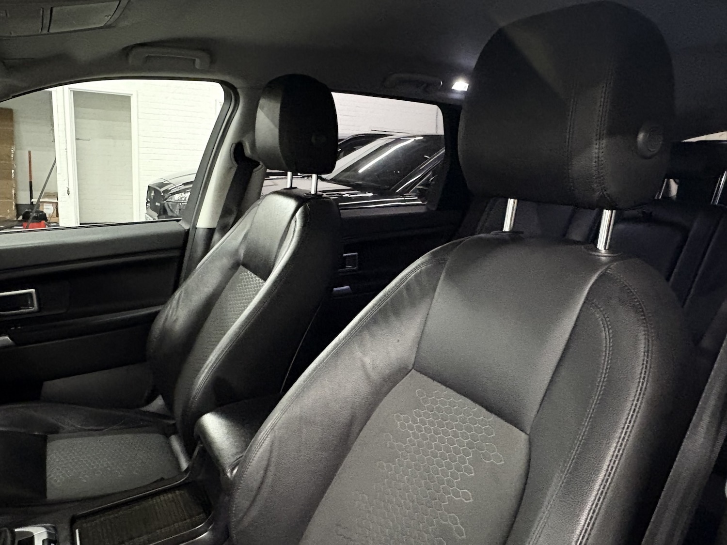 Used Land Rover Discovery Sport 2017 for sale - 77891615: Photo 44