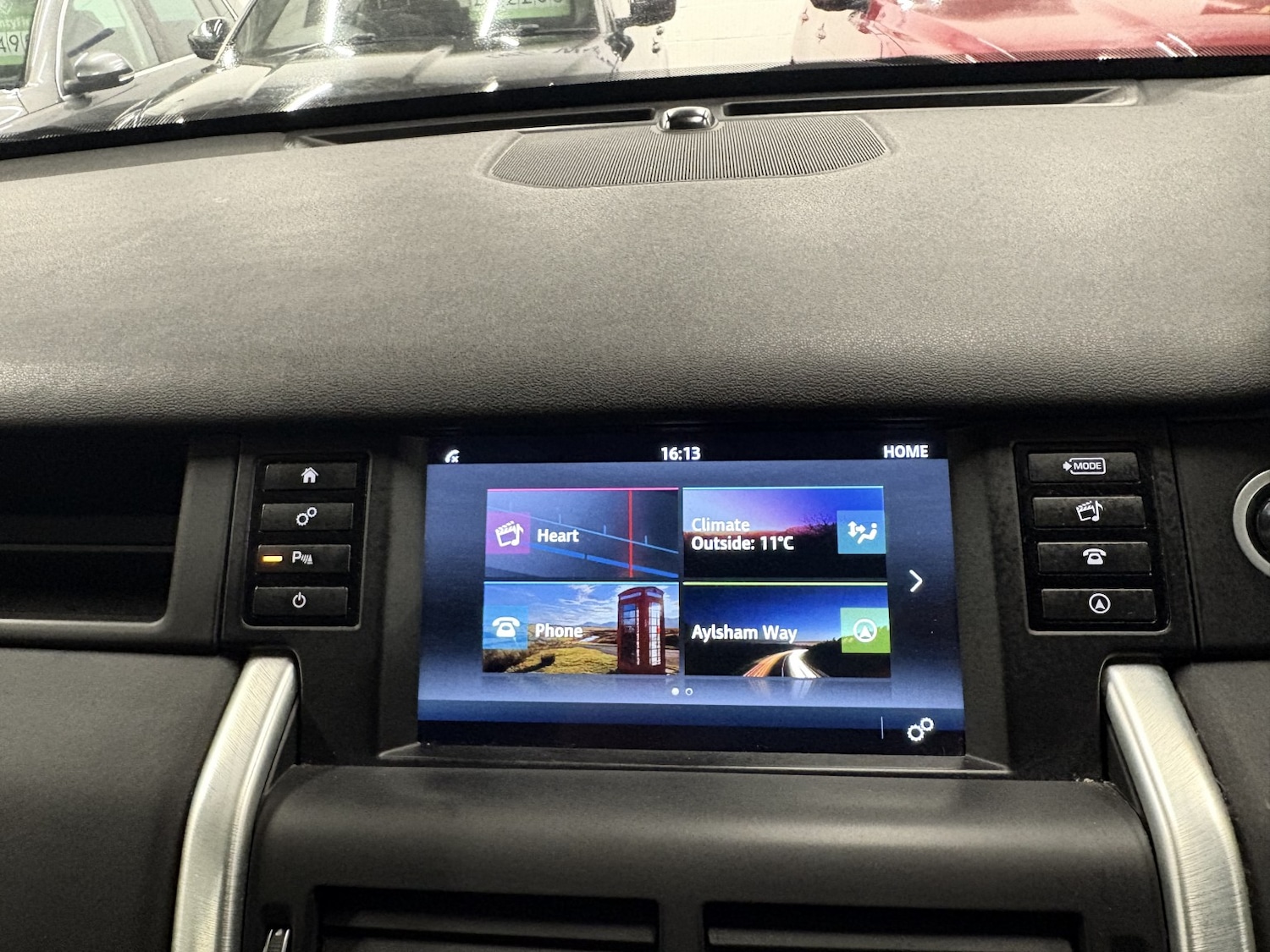 Used Land Rover Discovery Sport 2017 for sale - 77891615: Photo 69