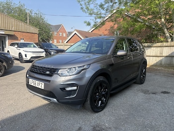 Used Land Rover Discovery Sport 2016 for sale - 78820604: Photo
