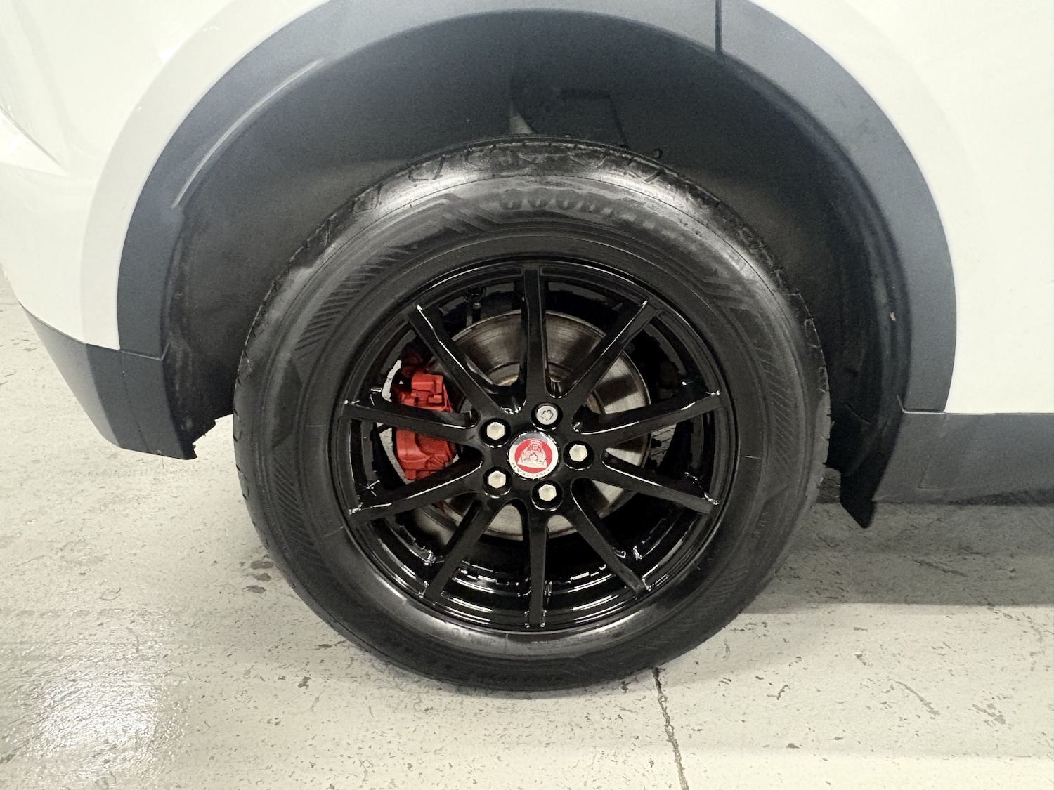 Used Jaguar E-Pace 2018 for sale - 76863908: Photo 14