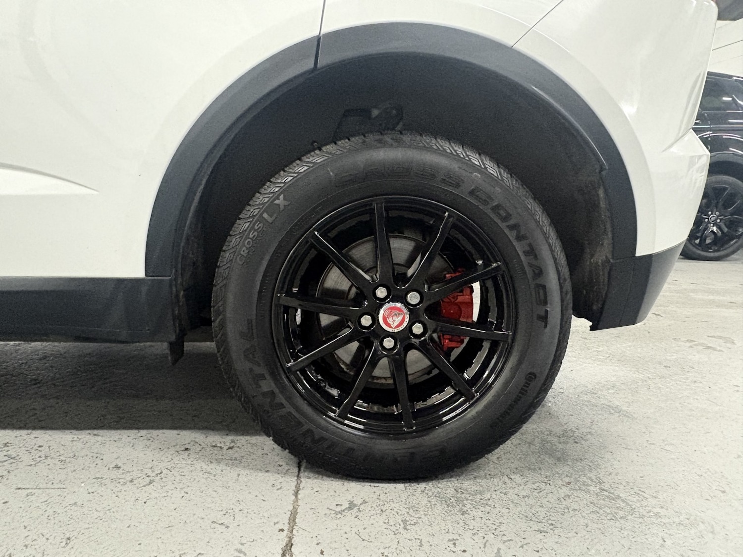 Used Jaguar E-Pace 2018 for sale - 76863908: Photo 15