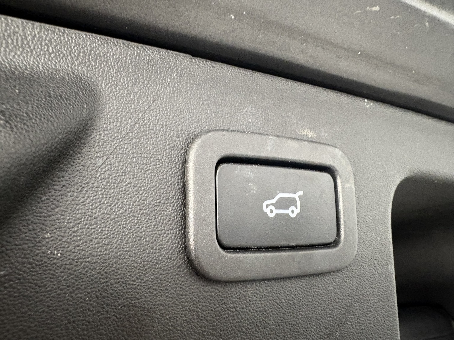 Used Land Rover Discovery Sport 2018 for sale - 77991581: Photo 16