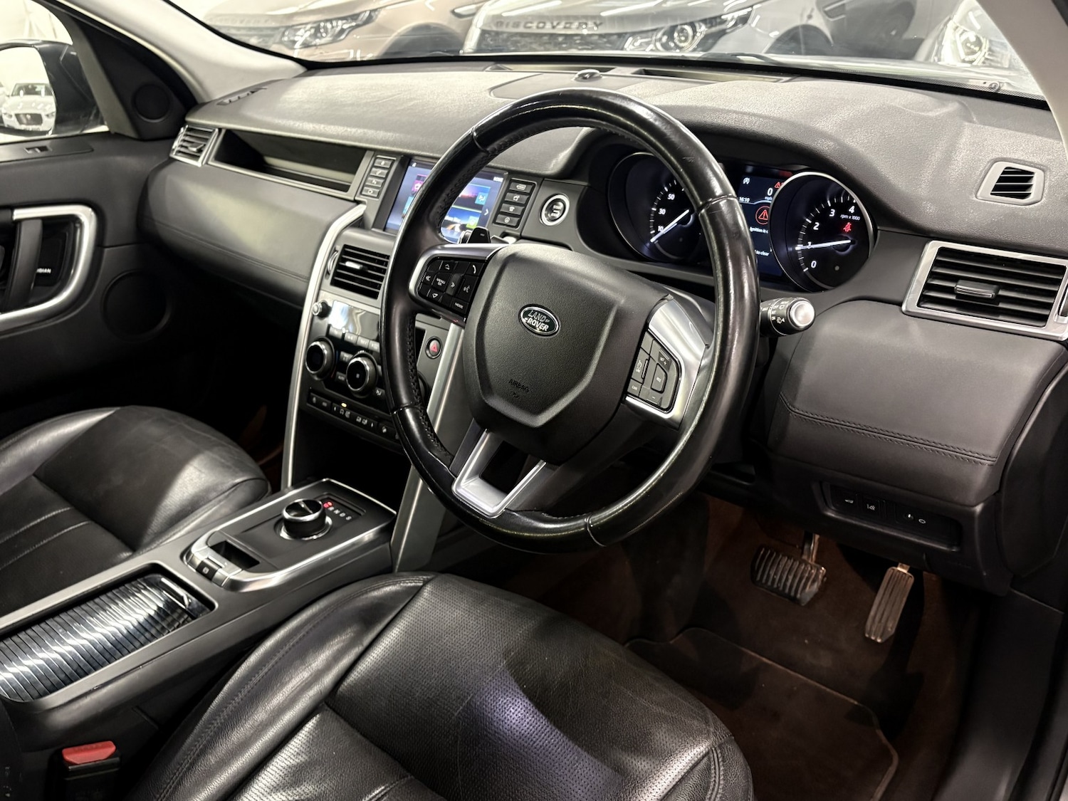 Used Land Rover Discovery Sport 2018 for sale - 77991581: Photo 27