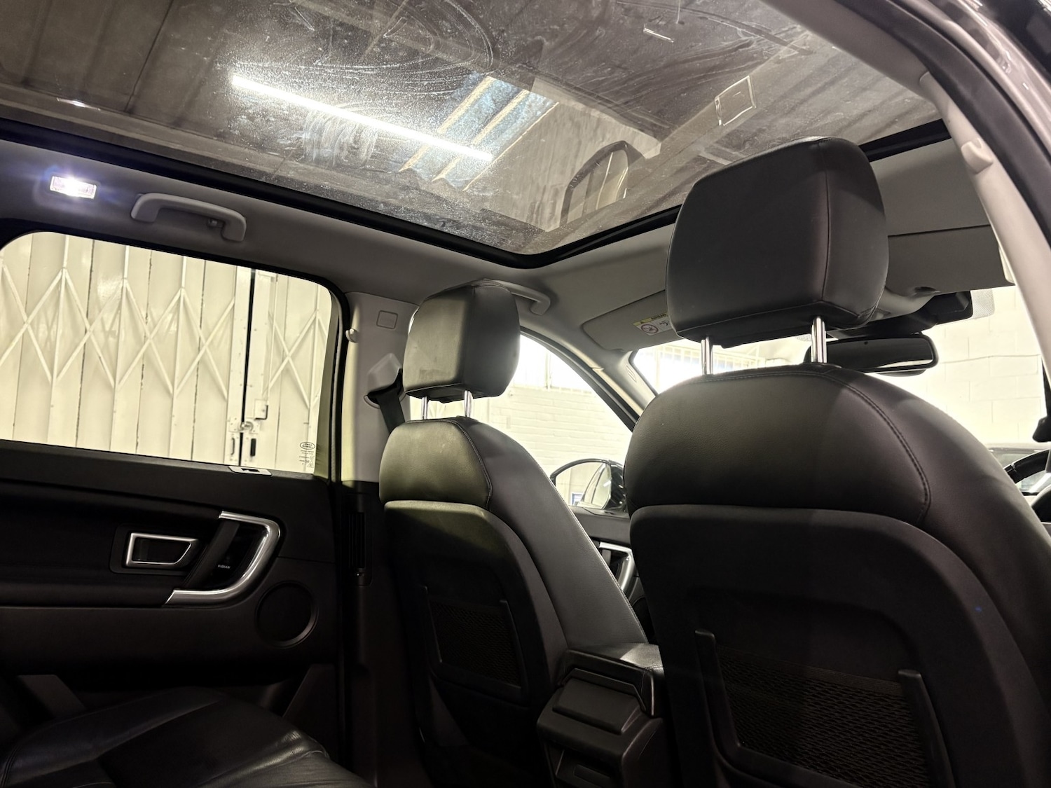 Used Land Rover Discovery Sport 2018 for sale - 77991581: Photo 50