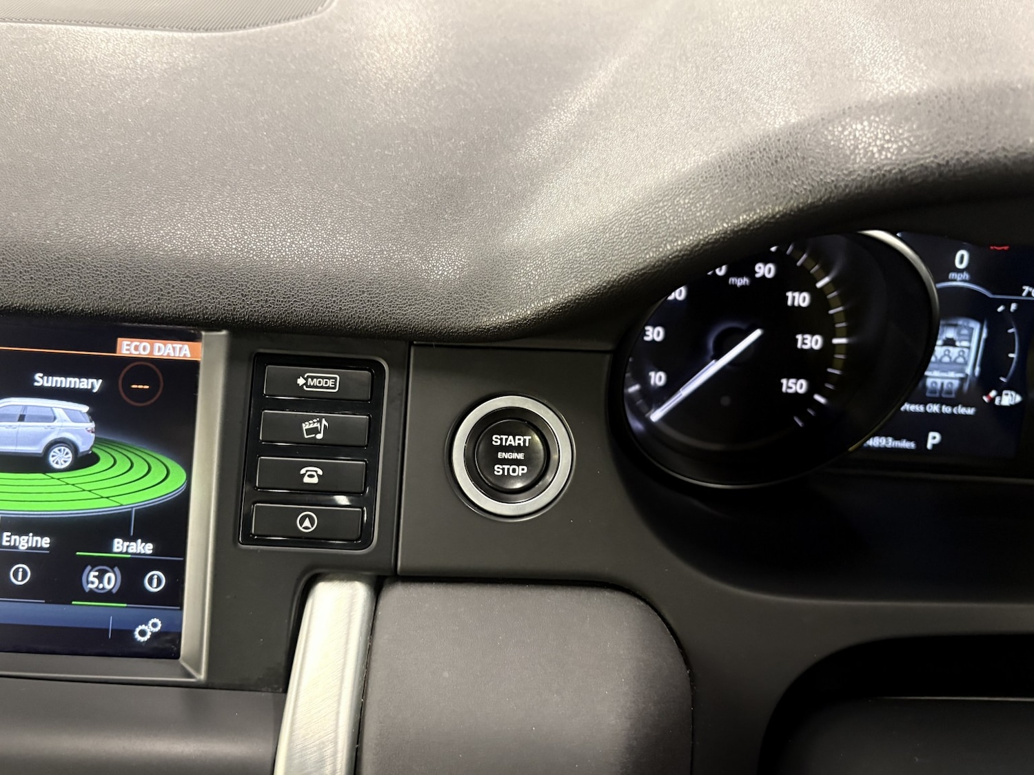 Used Land Rover Discovery Sport 2018 for sale - 77991581: Photo 58