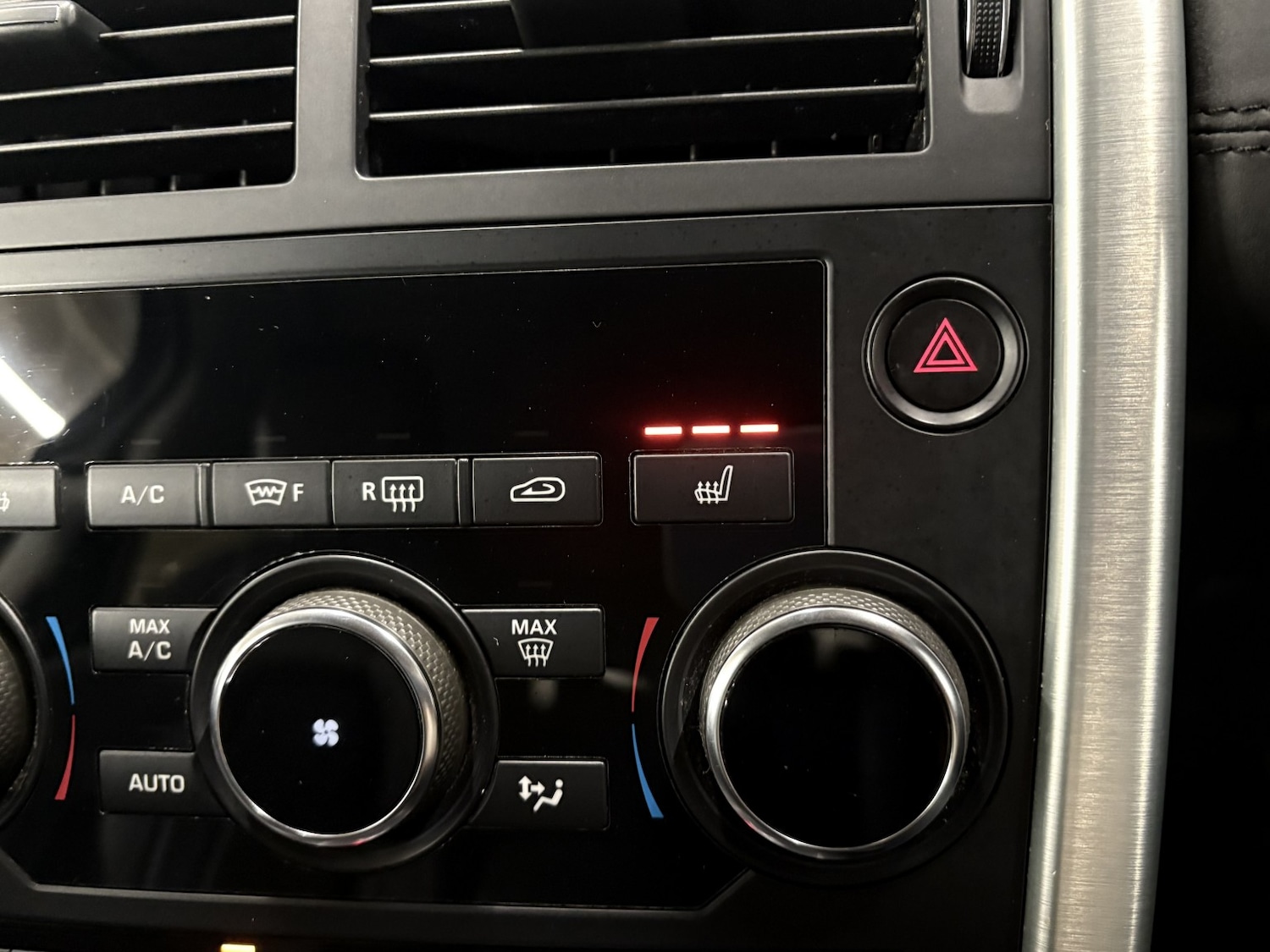 Used Land Rover Discovery Sport 2018 for sale - 77991581: Photo 67