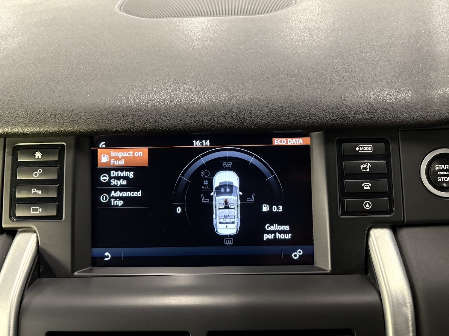 Used Land Rover Discovery Sport 2018 for sale - 77991581: Photo 69