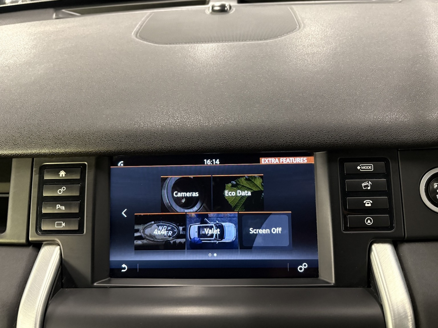 Used Land Rover Discovery Sport 2018 for sale - 77991581: Photo 70