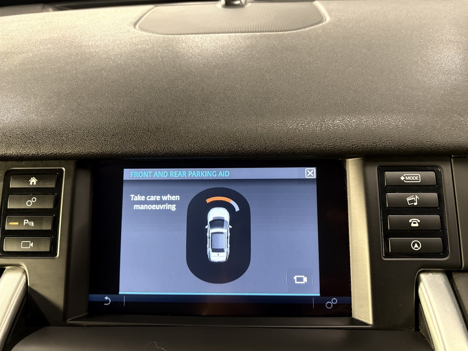 Used Land Rover Discovery Sport 2018 for sale - 77991581: Photo 76