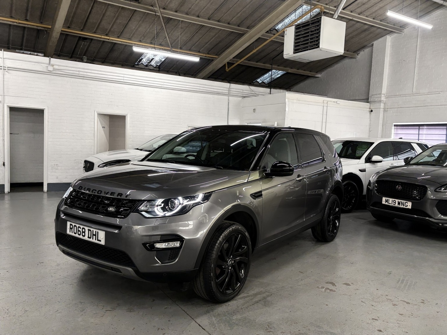 Used Land Rover Discovery Sport 2018 for sale - 77991581: Photo 80