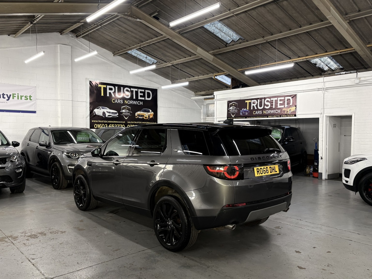Used Land Rover Discovery Sport 2018 for sale - 77991581: Photo 9