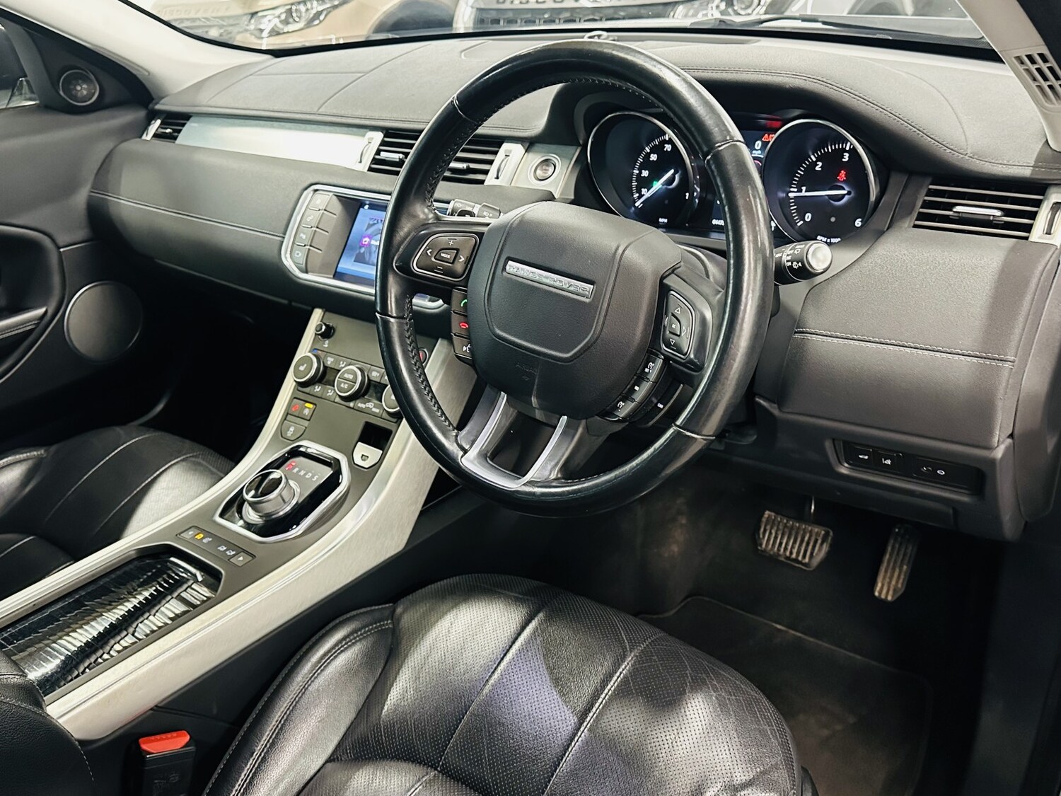 Used Land Rover Range Rover Evoque 2015 for sale - 77991604: Photo 29