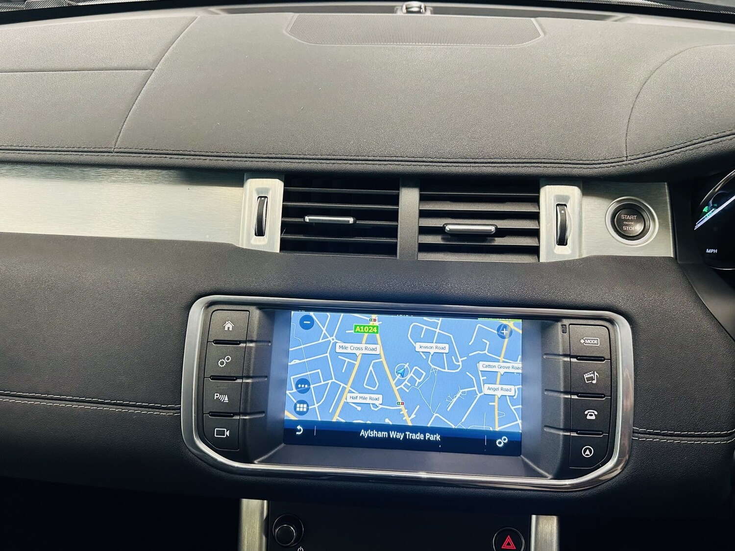 Used Land Rover Range Rover Evoque 2015 for sale - 77991604: Photo 62