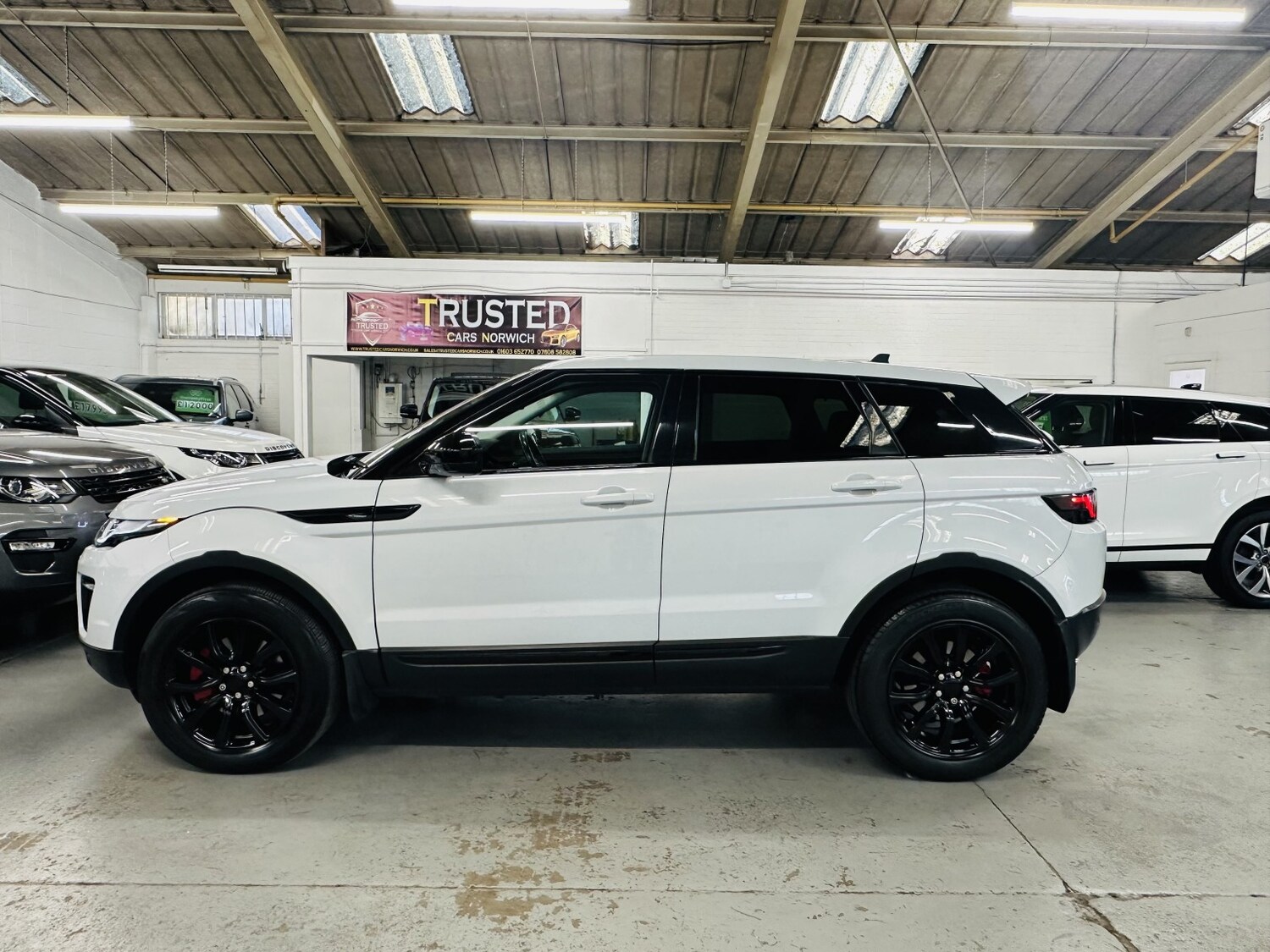 Used Land Rover Range Rover Evoque 2015 for sale - 77991604: Photo 8