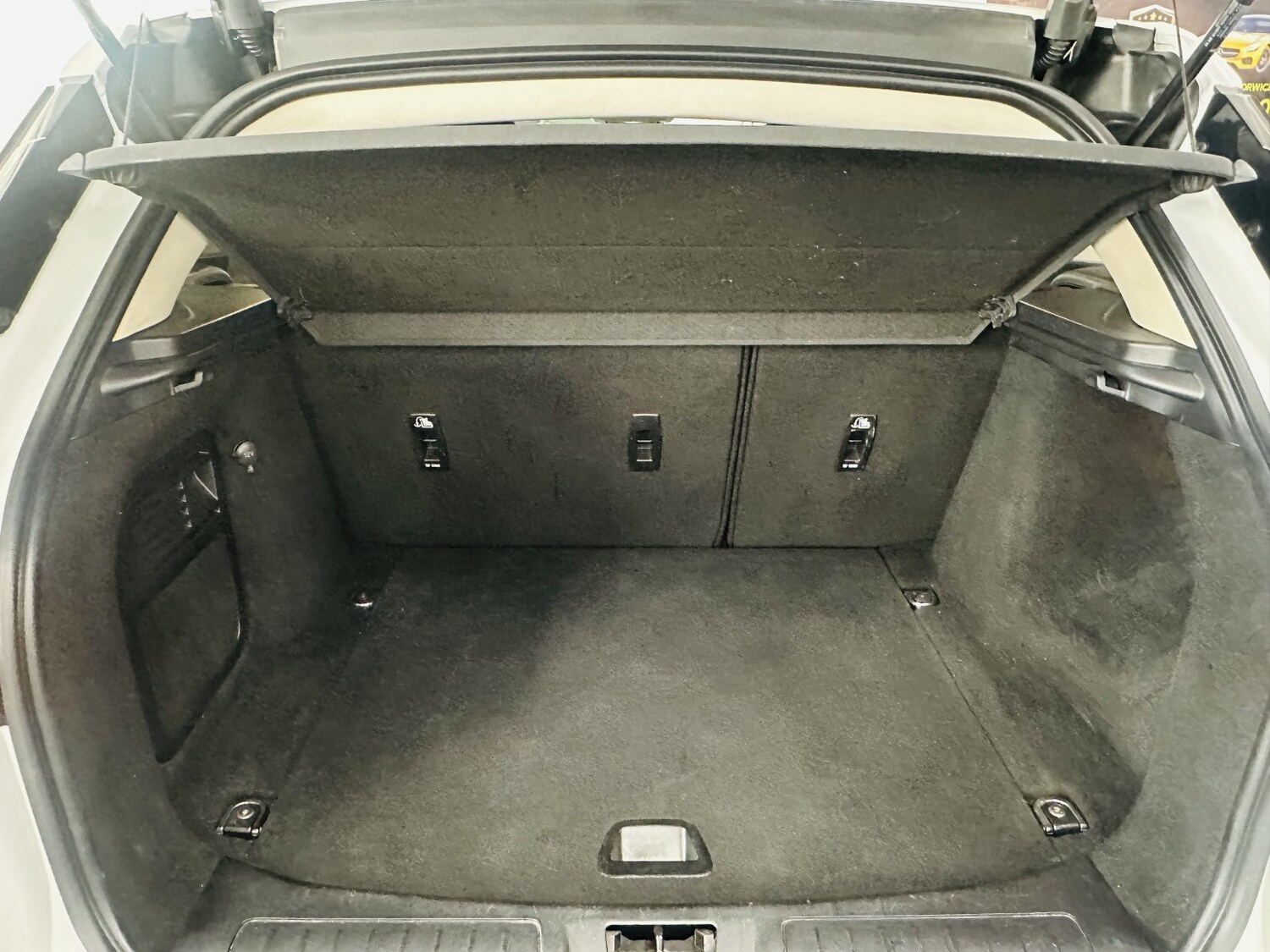 Used Land Rover Range Rover Evoque 2015 for sale - 78182968: Photo 16