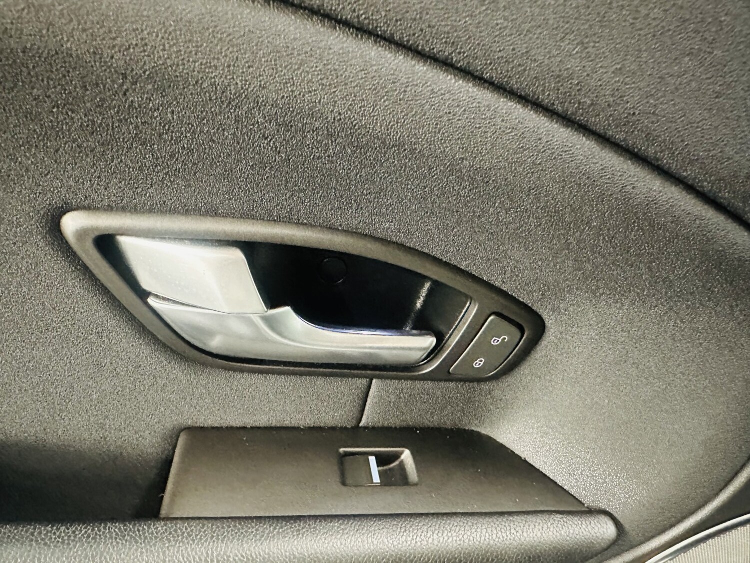 Used Land Rover Range Rover Evoque 2015 for sale - 78182968: Photo 26