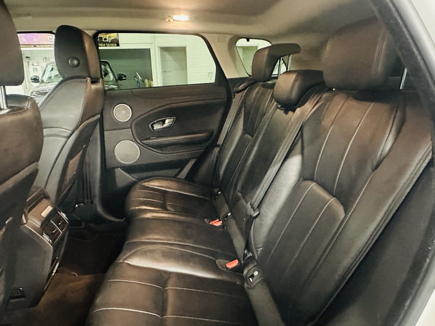 Used Land Rover Range Rover Evoque 2015 for sale - 78182968: Photo 32