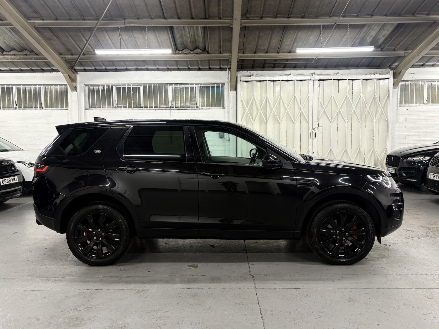 Used Land Rover Discovery Sport 2017 for sale - 77162290: Photo 10