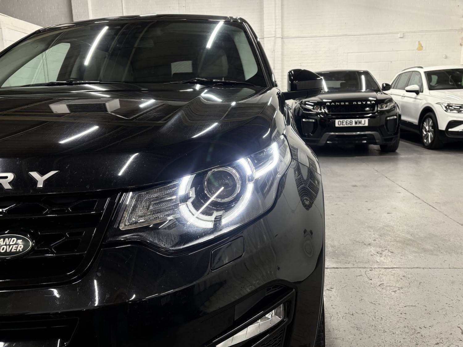 Used Land Rover Discovery Sport 2017 for sale - 77162290: Photo 16