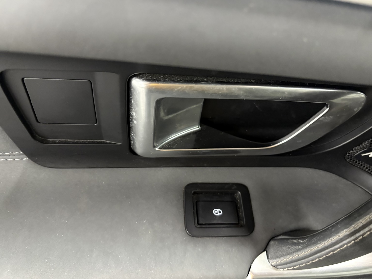 Used Land Rover Discovery Sport 2017 for sale - 77162290: Photo 53