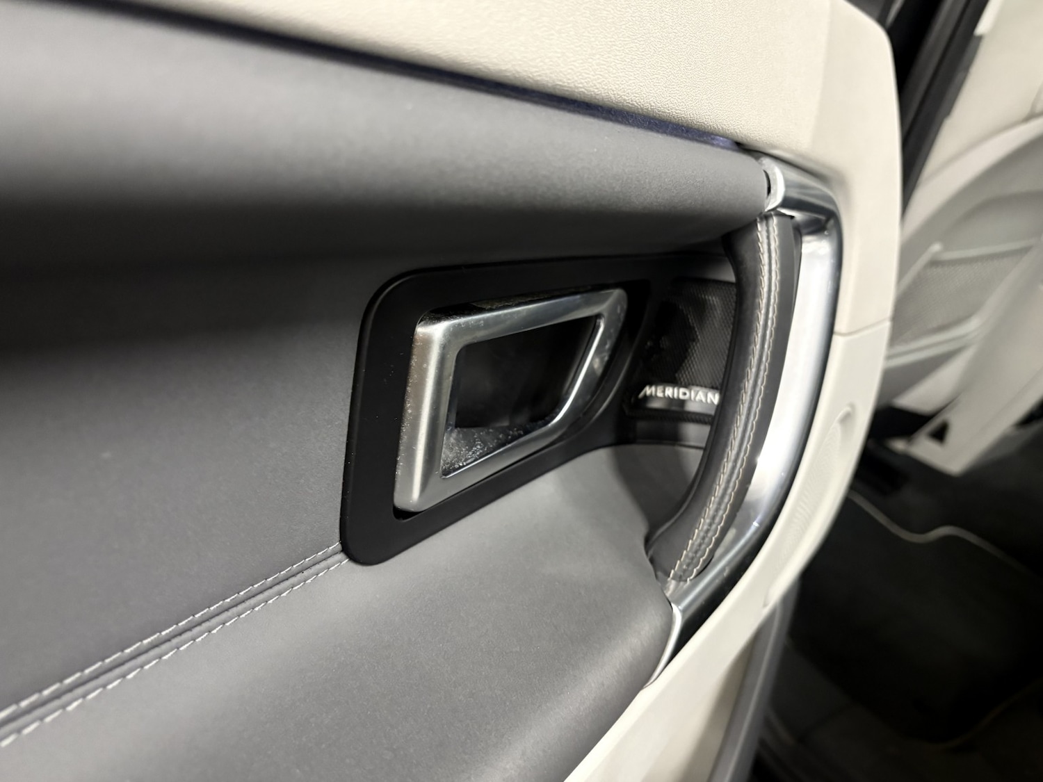 Used Land Rover Discovery Sport 2017 for sale - 77162290: Photo 62