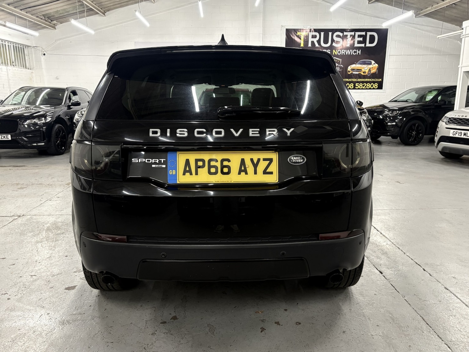Used Land Rover Discovery Sport 2017 for sale - 77162290: Photo 7