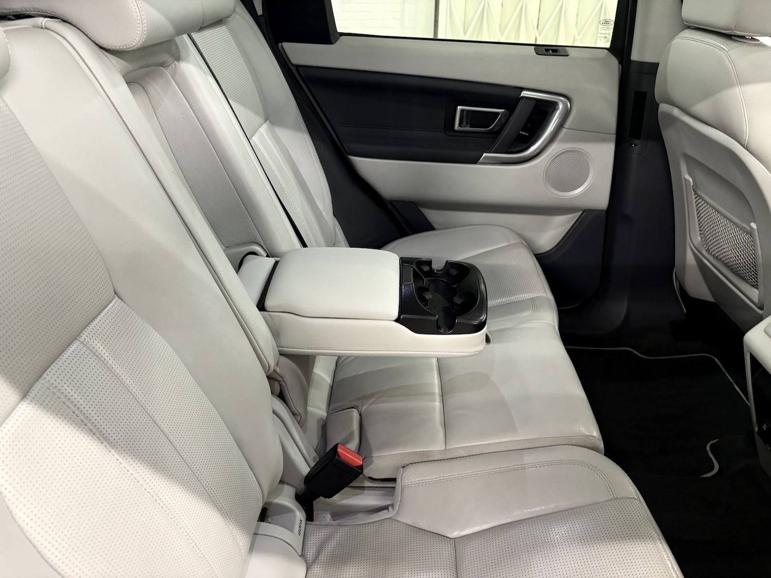 Used Land Rover Discovery Sport 2017 for sale - 77162290: Photo 74