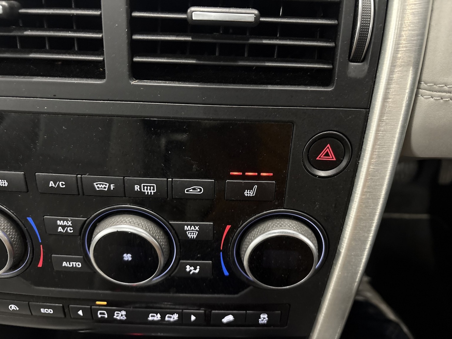 Used Land Rover Discovery Sport 2017 for sale - 77162290: Photo 89