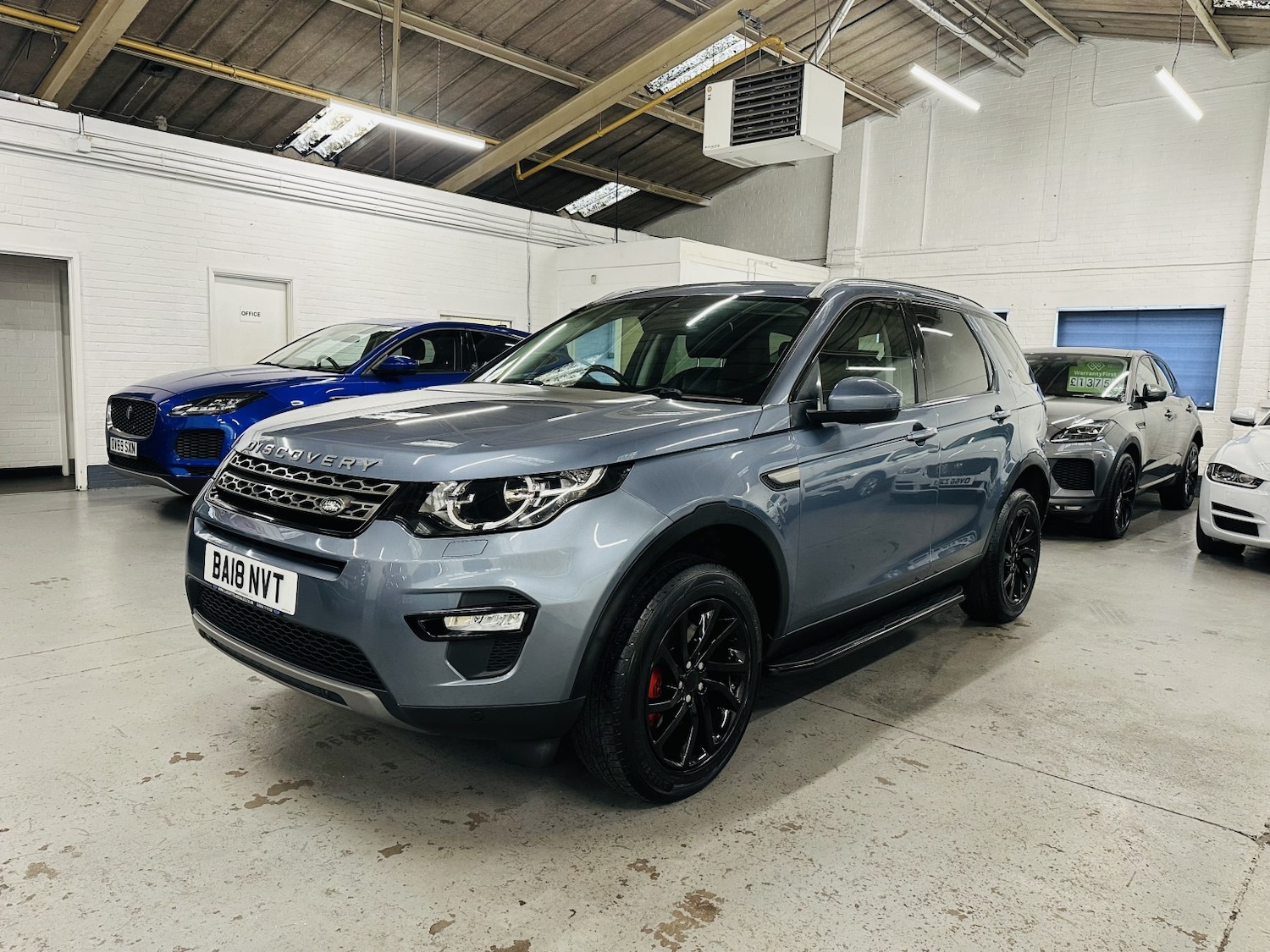 Used Land Rover Discovery Sport 2018 for sale - 77991563: Photo 2