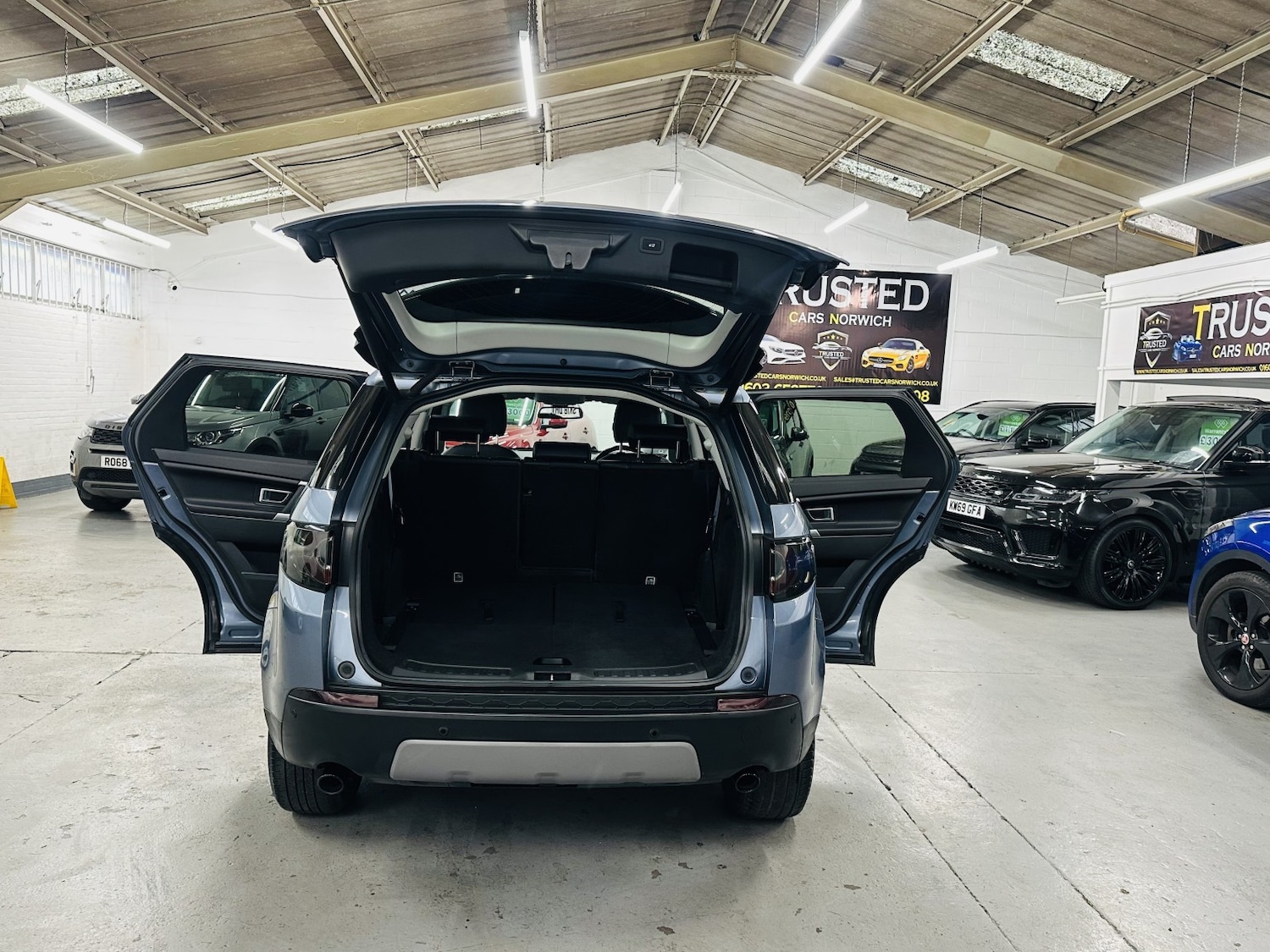 Used Land Rover Discovery Sport 2018 for sale - 77991563: Photo 25