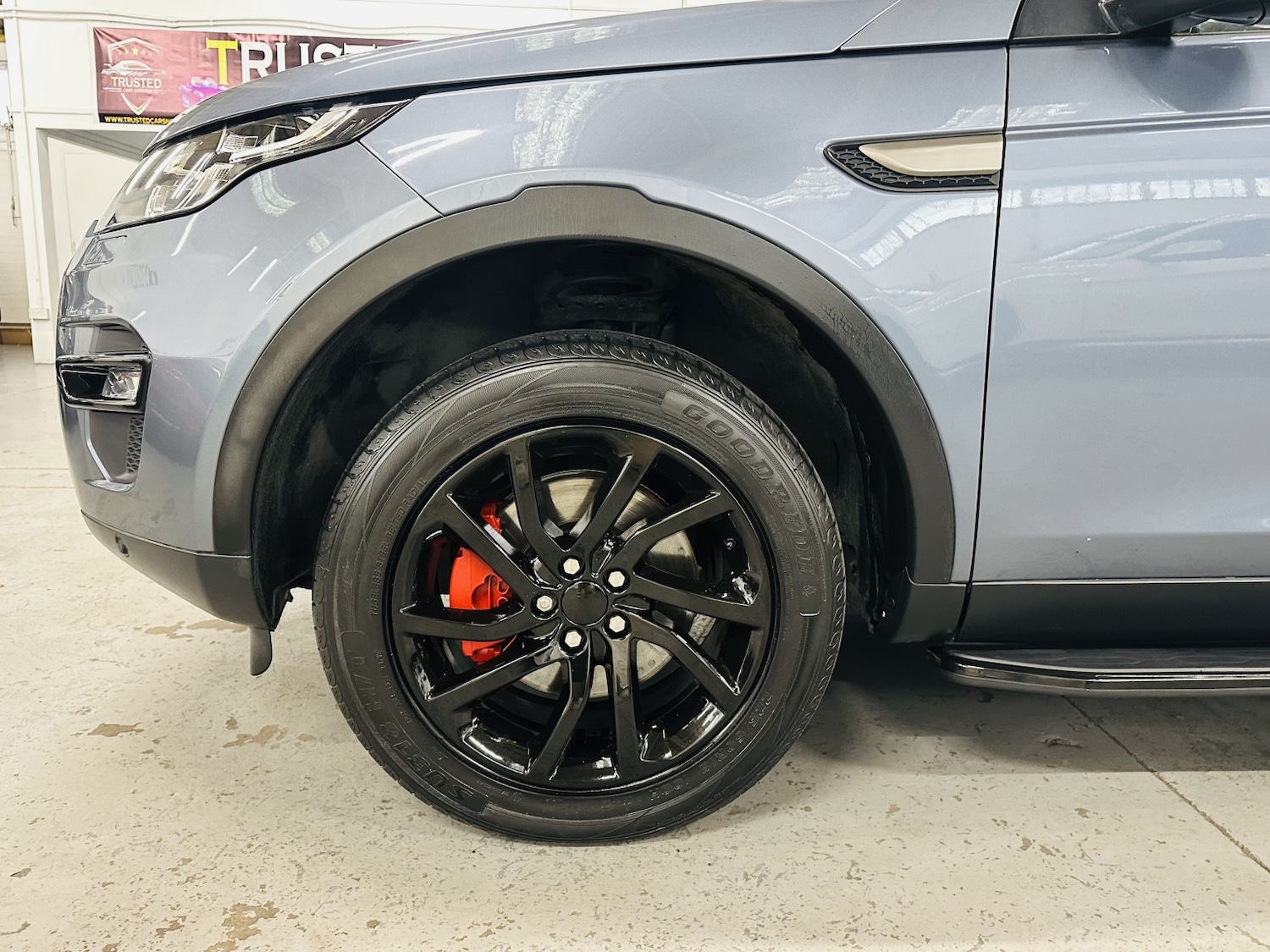 Used Land Rover Discovery Sport 2018 for sale - 77991563: Photo 37
