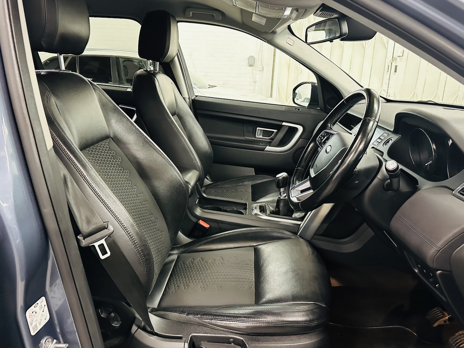 Used Land Rover Discovery Sport 2018 for sale - 77991563: Photo 40