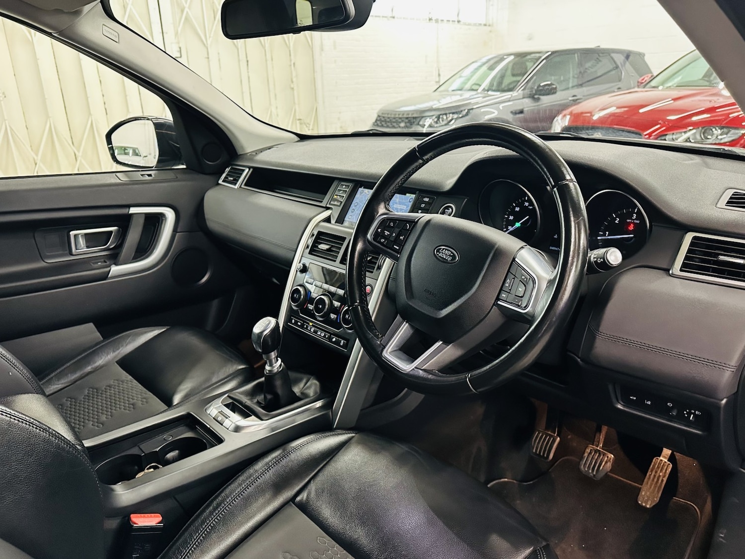 Used Land Rover Discovery Sport 2018 for sale - 77991563: Photo 44