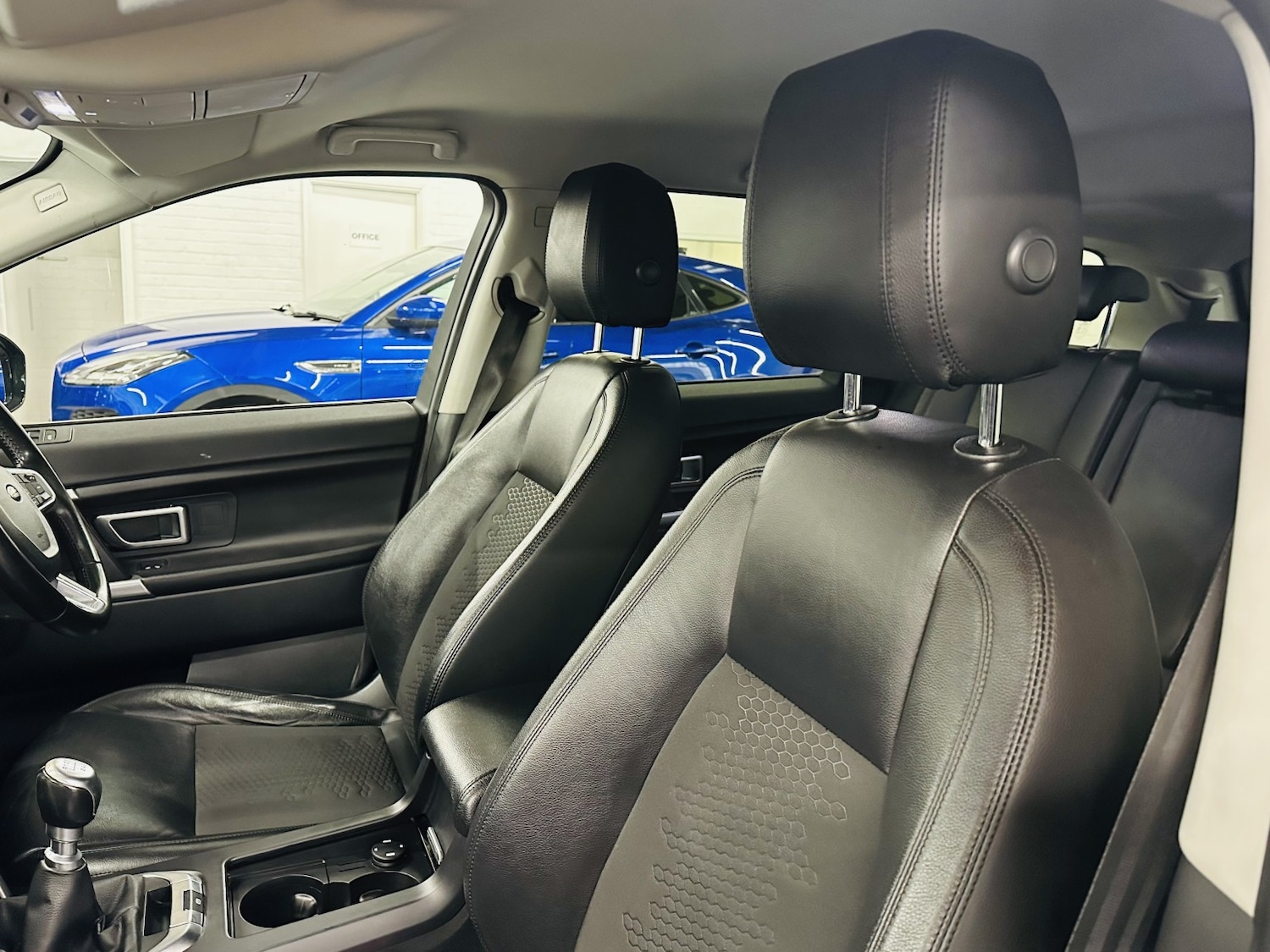 Used Land Rover Discovery Sport 2018 for sale - 77991563: Photo 46