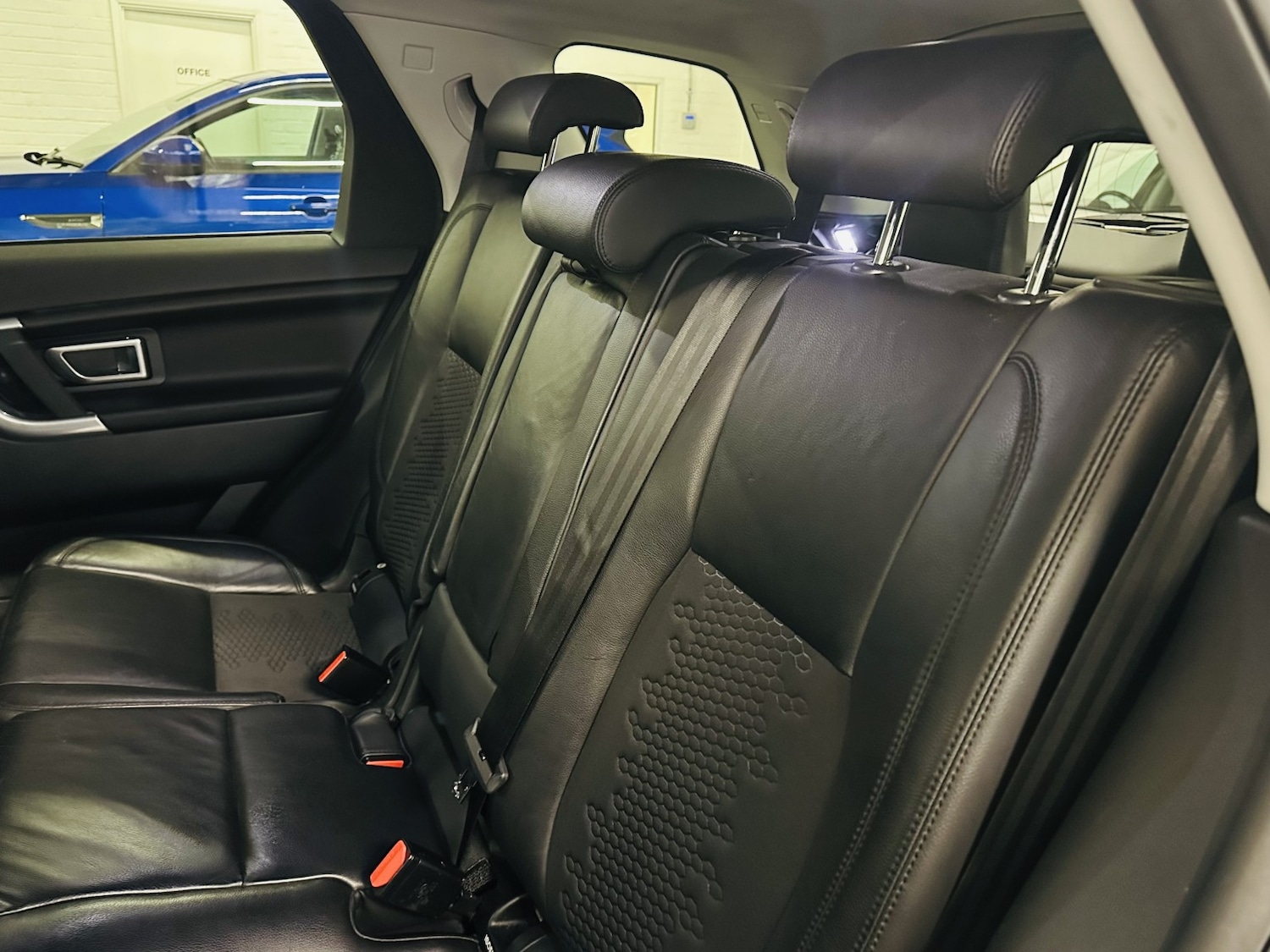 Used Land Rover Discovery Sport 2018 for sale - 77991563: Photo 53