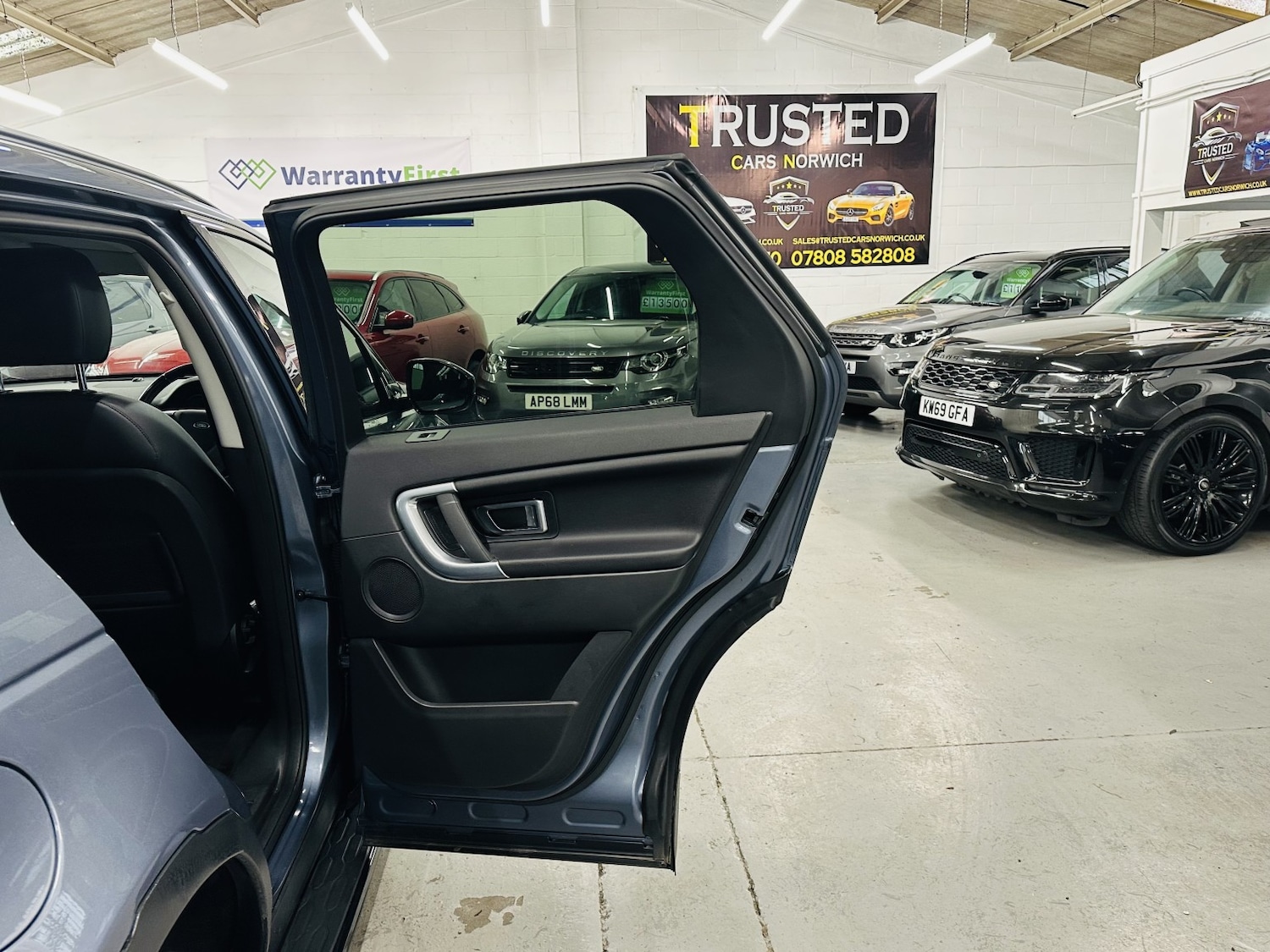 Used Land Rover Discovery Sport 2018 for sale - 77991563: Photo 56