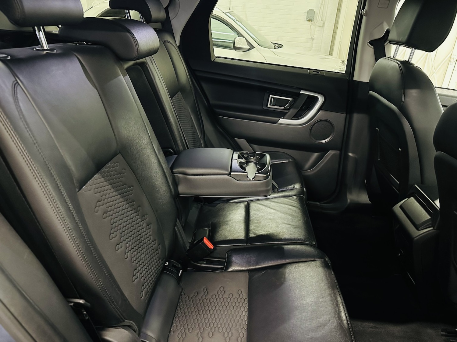 Used Land Rover Discovery Sport 2018 for sale - 77991563: Photo 58